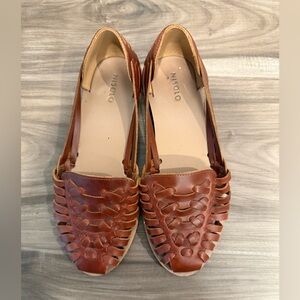 Nisolo Women's Huarache Leather Sandal in Brandy
